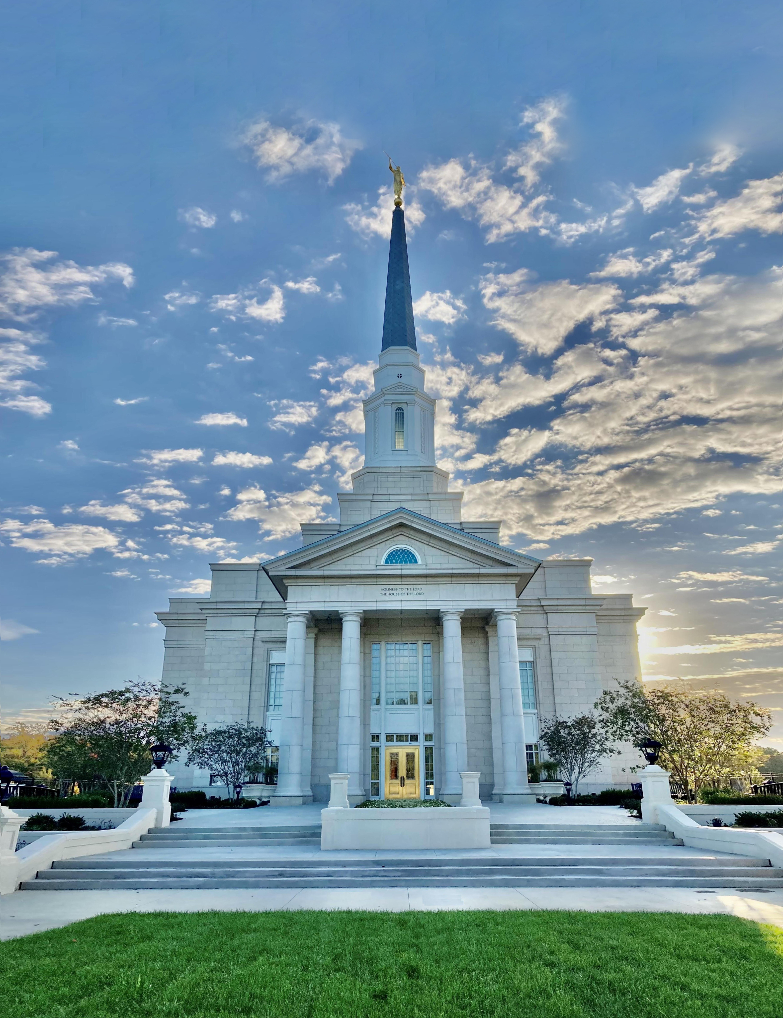 Here's Your First Look Inside the Richmond Virginia Temple | LDS Daily